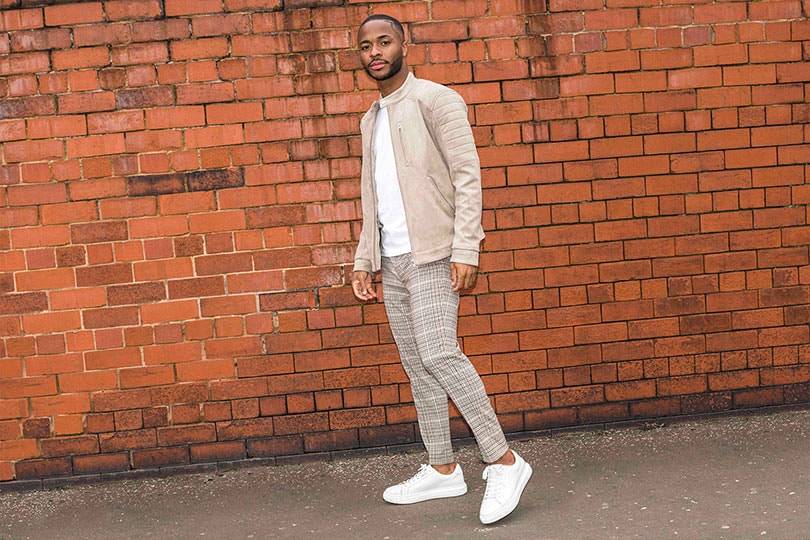 Le footballeur Raheem Sterling est l’égérie de la nouvelle campagne H&M