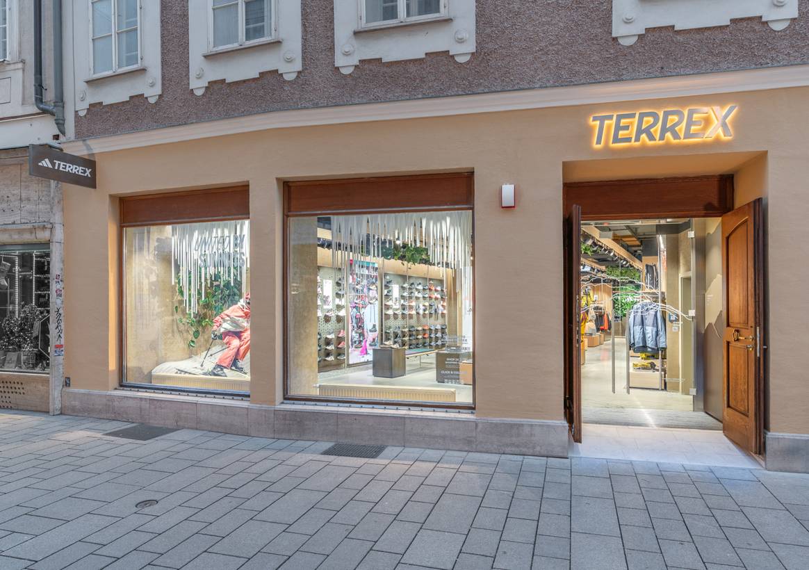 Adidas Terrex winkel in Salzburg. Beeld: Adidas