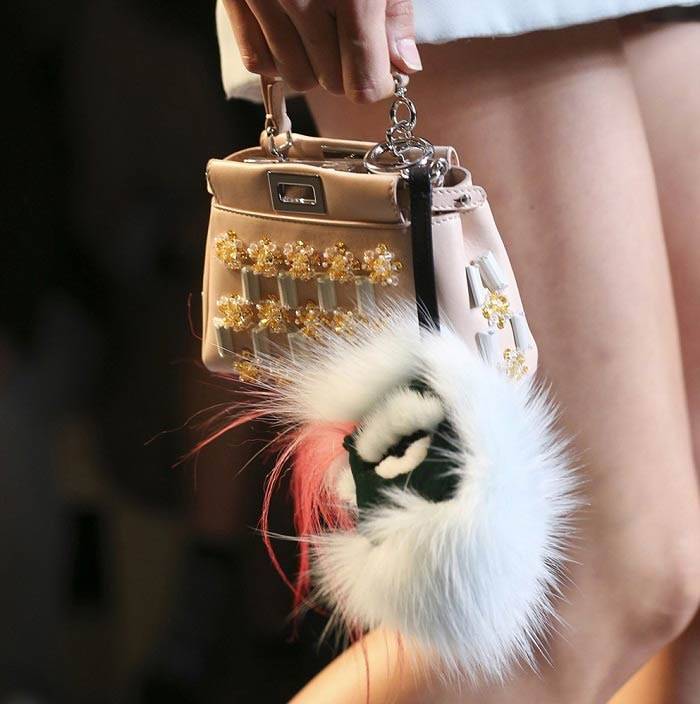 Les défilés de haute couture reprennent dimanche à Paris, Fendi en point d'orgue