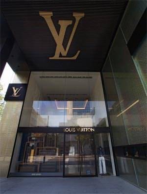 LVMH to invest $650 million in Asian companies