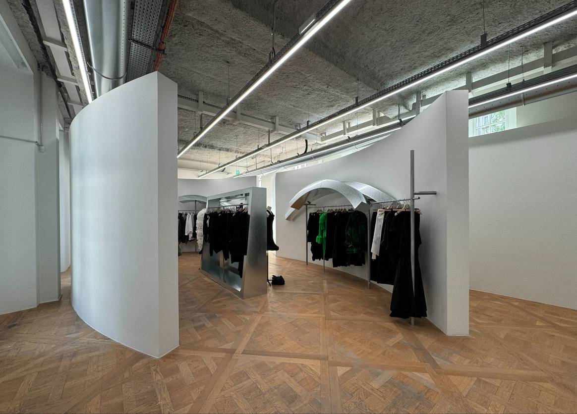 Dover Street Market Paris