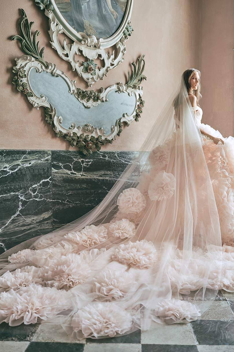In beeld: 7 standout collecties tijdens Bridal Fashion Week herfst 2020
