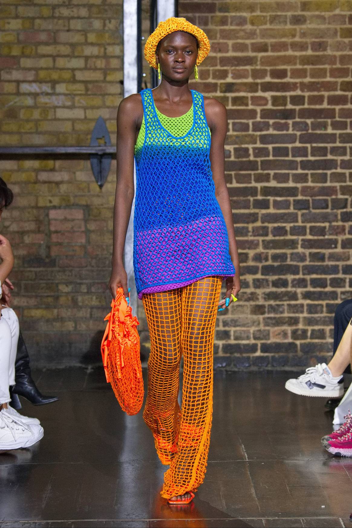 AGR SS23