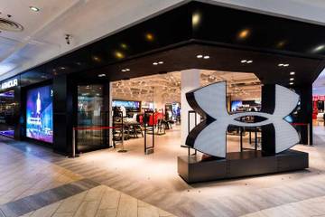 Under Armour открыл второй фирменный магазин в России
