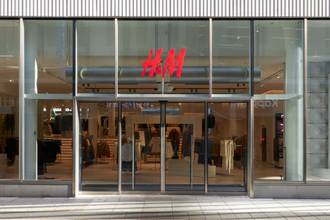 Alpha Modus sues H&M for patent infringement