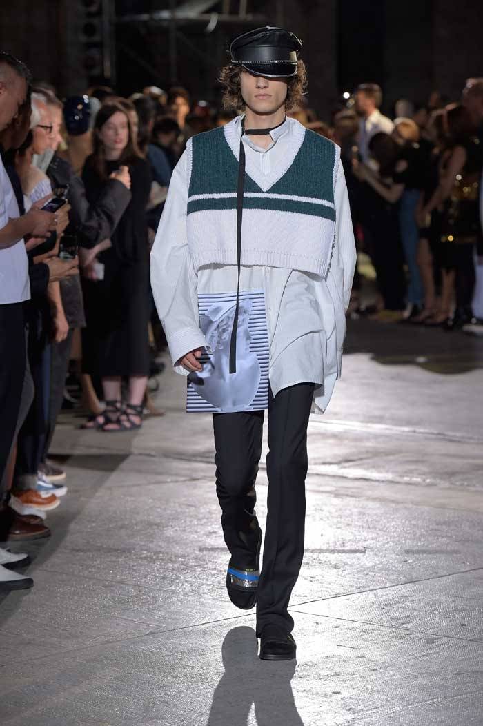 Highlights: Raf Simons SS17 Show während Pitti Uomo
