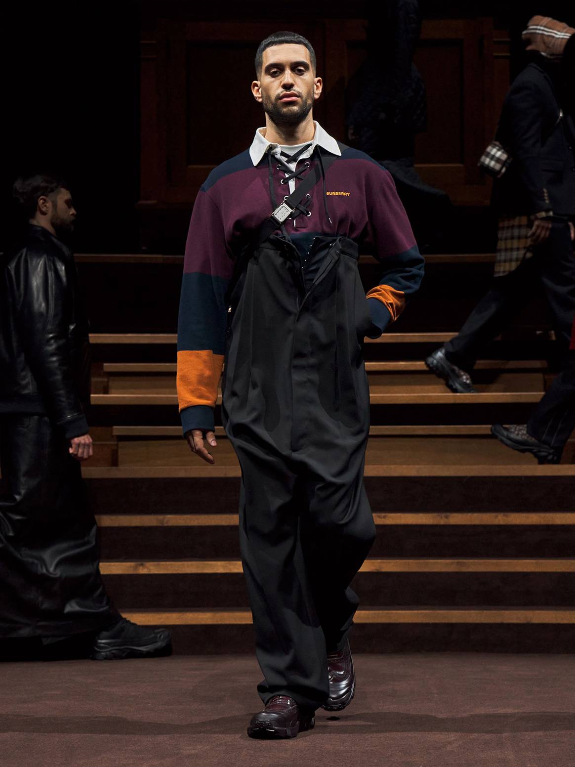 Photo Credits: Burberry, desfile de la colección de hombre y mujer para la temporada Otoño/Invierno 2022/2023 FW22.