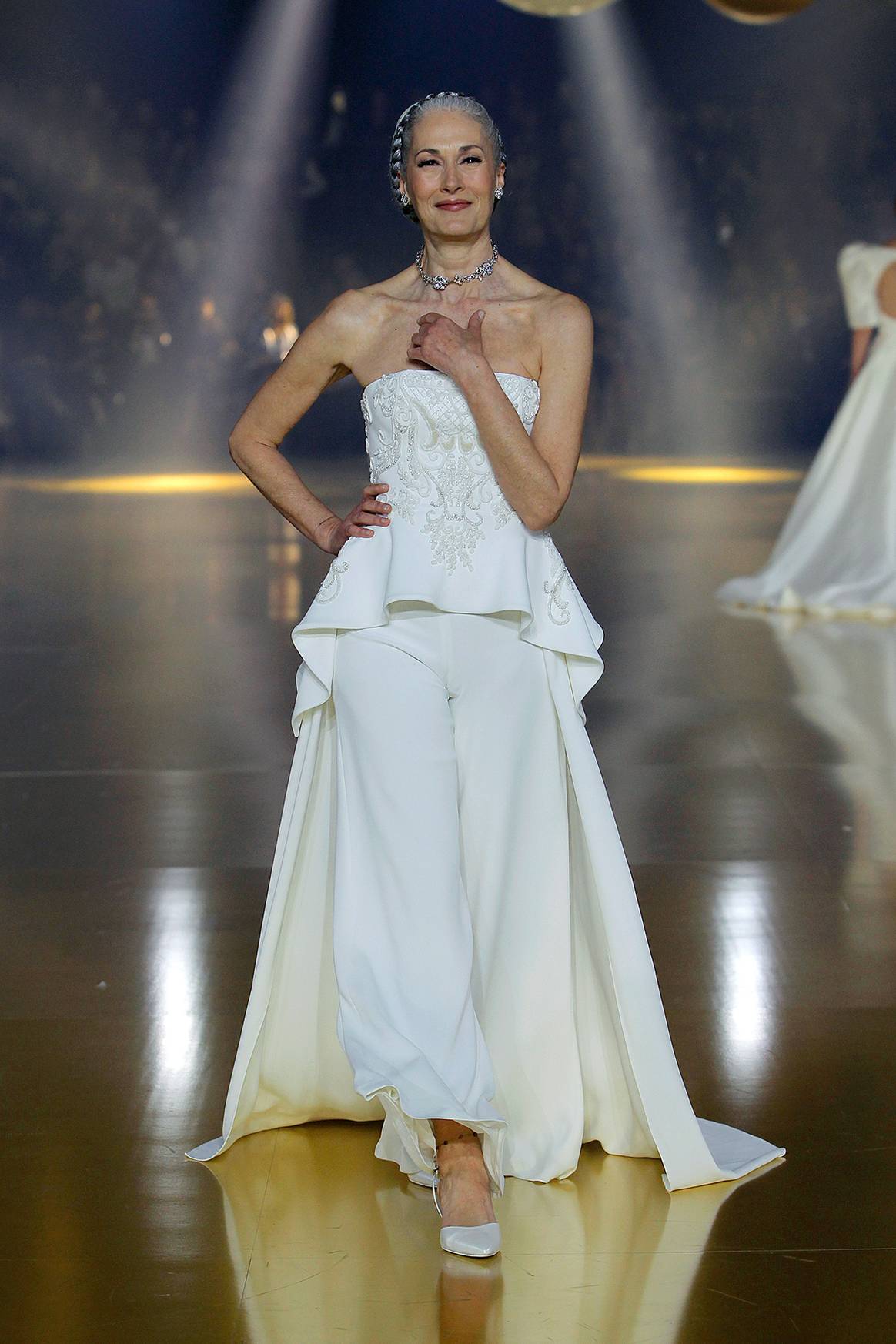 Photo Credits: Atelier Pronovias, colección Versailles 2023.
