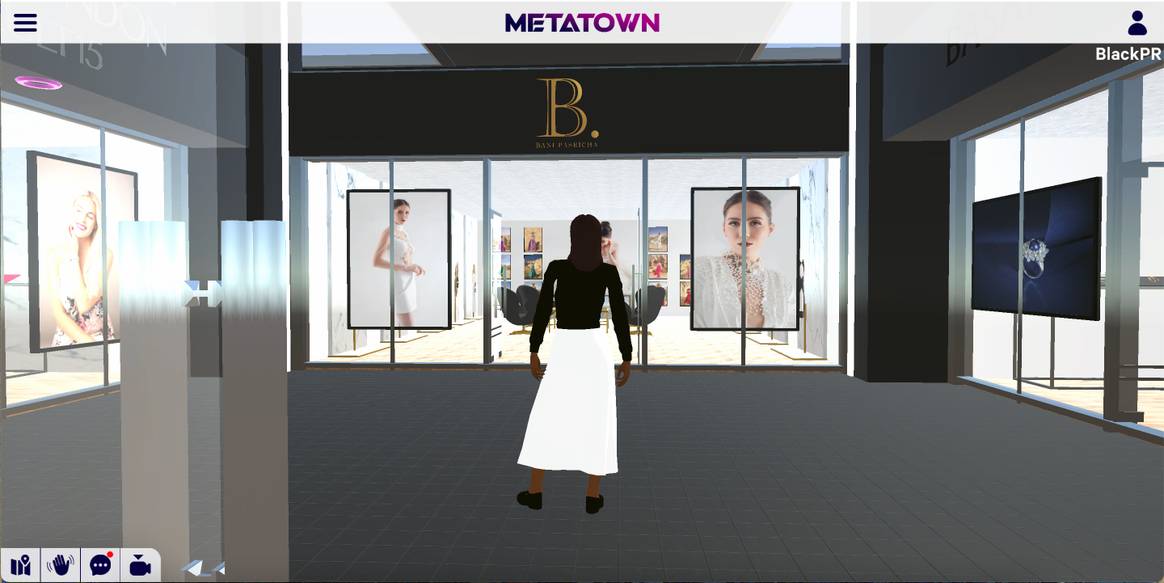 Image: Black PR, MetaTown - Bani Pasricha
Showroom