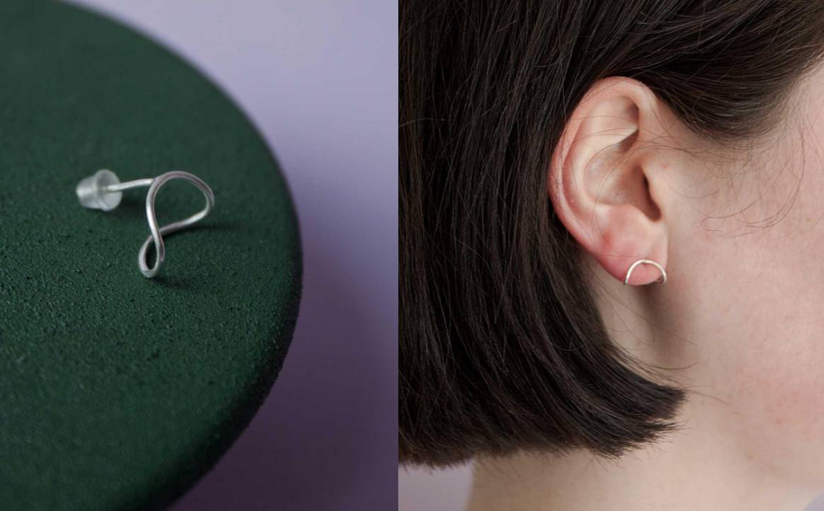 Picture: Oval Small earring by Moesk.