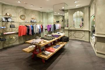 Ted Baker se desploma tras cancelar dividendos y anunciar la salida de su presidente