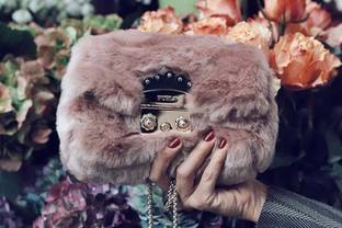 Furla и Versace больше не будут использовать натуральный мех