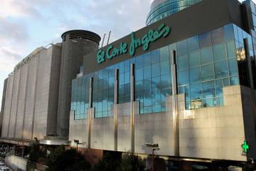 Después de seis años consecutivos de pérdidas, El Corte Inglés eleva ventas