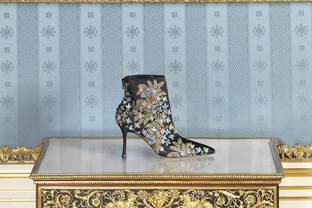 Manolo Blahnik-tentoonstelling verlengd tot eind oktober