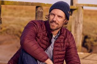 Joules H1 revenues slide; CFO Marc Dench decides to step down