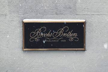 Brooks Brothers se declara en quiebra a la espera de una “guerra de pujas”