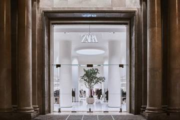 Inditex se contrae en Cataluña y cerrará 14 tiendas, 4 en Barcelona