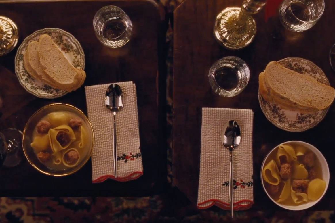 Fashion film “Le Dîner” de Zara Streaming, emitido el 11 de diciembre de 2025.