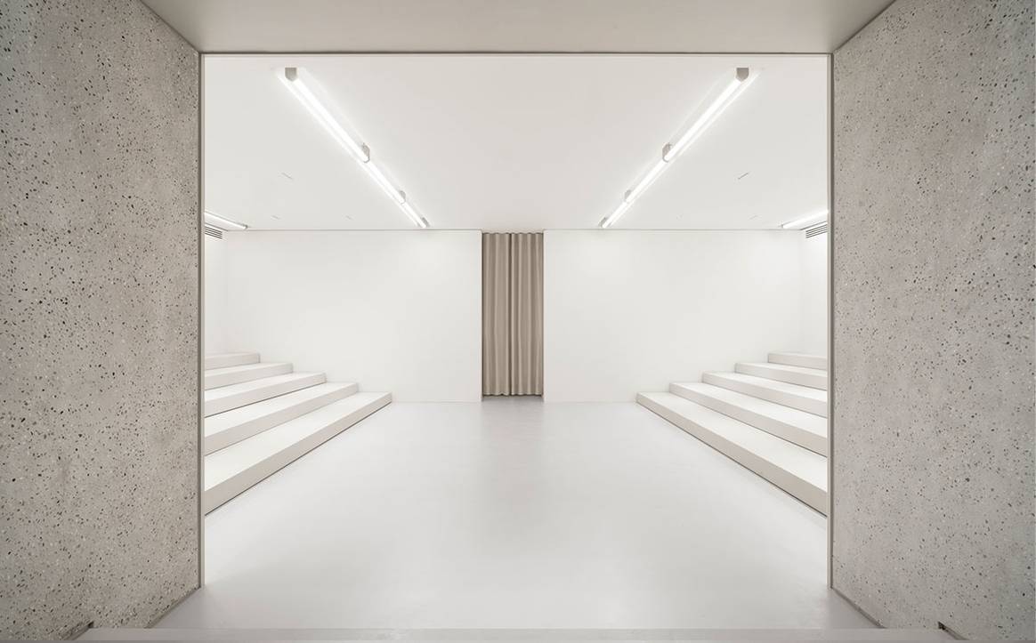 Flagship Milan, 42 Via della Spiga