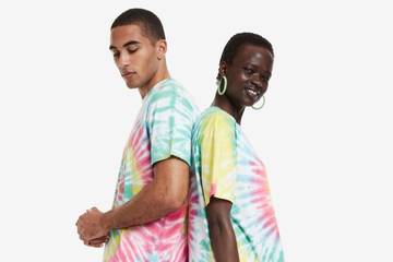 Desigual “Pride”: una camiseta para celebrar el orgullo y la diversidad