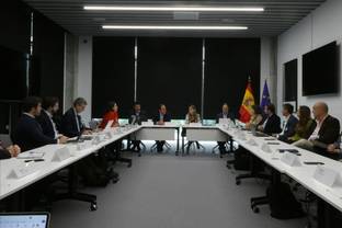 El marco regulatorio para la inteligencia artificial va tomando forma: guías, formación y supervisión