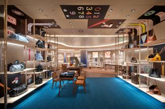 Luxe in China: Hoe 'The Louis' van Louis Vuitton inspeelt op veranderende consumentenbehoeften