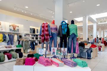 Gap declares first quarter dividend