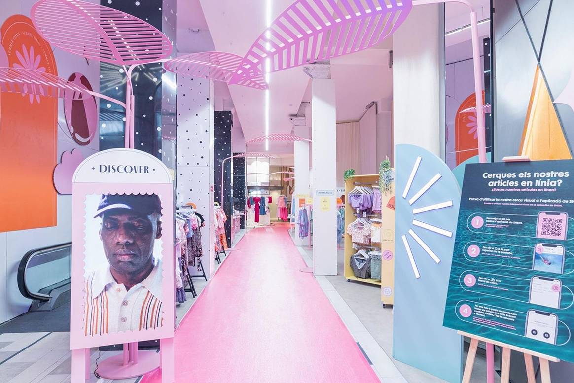 Photo Credits: Tienda efímera “Summer Oasis” de Shein y Klarna en Barcelona.