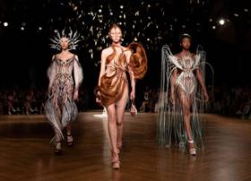 Collection image Iris van Herpen