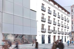 Zara inaugura sus flagship stores de Preciados y Dubái