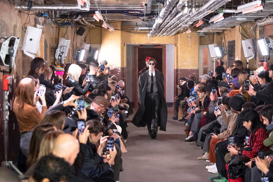 Schneiderkunst-mit-Schlagkraft-die-Welt-von-John-Lawrence-Sullivan