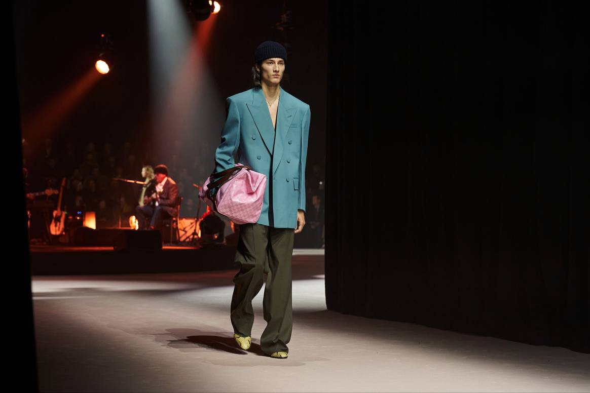 Gucci Fall Winter 2023, Menswear. Crédit : Launchmetrics