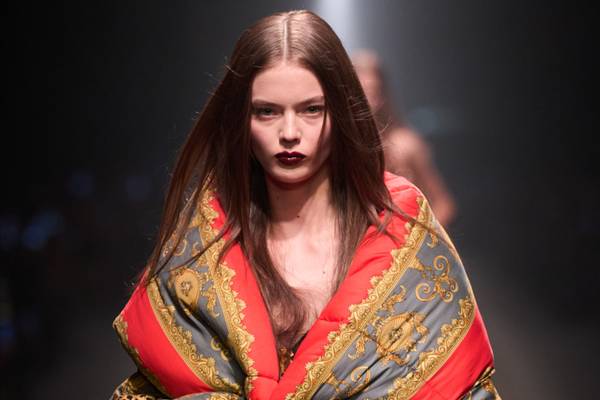 Mfw: il 26 settembre Versace svelerà agli "intimi" la nuova immagine del marchio