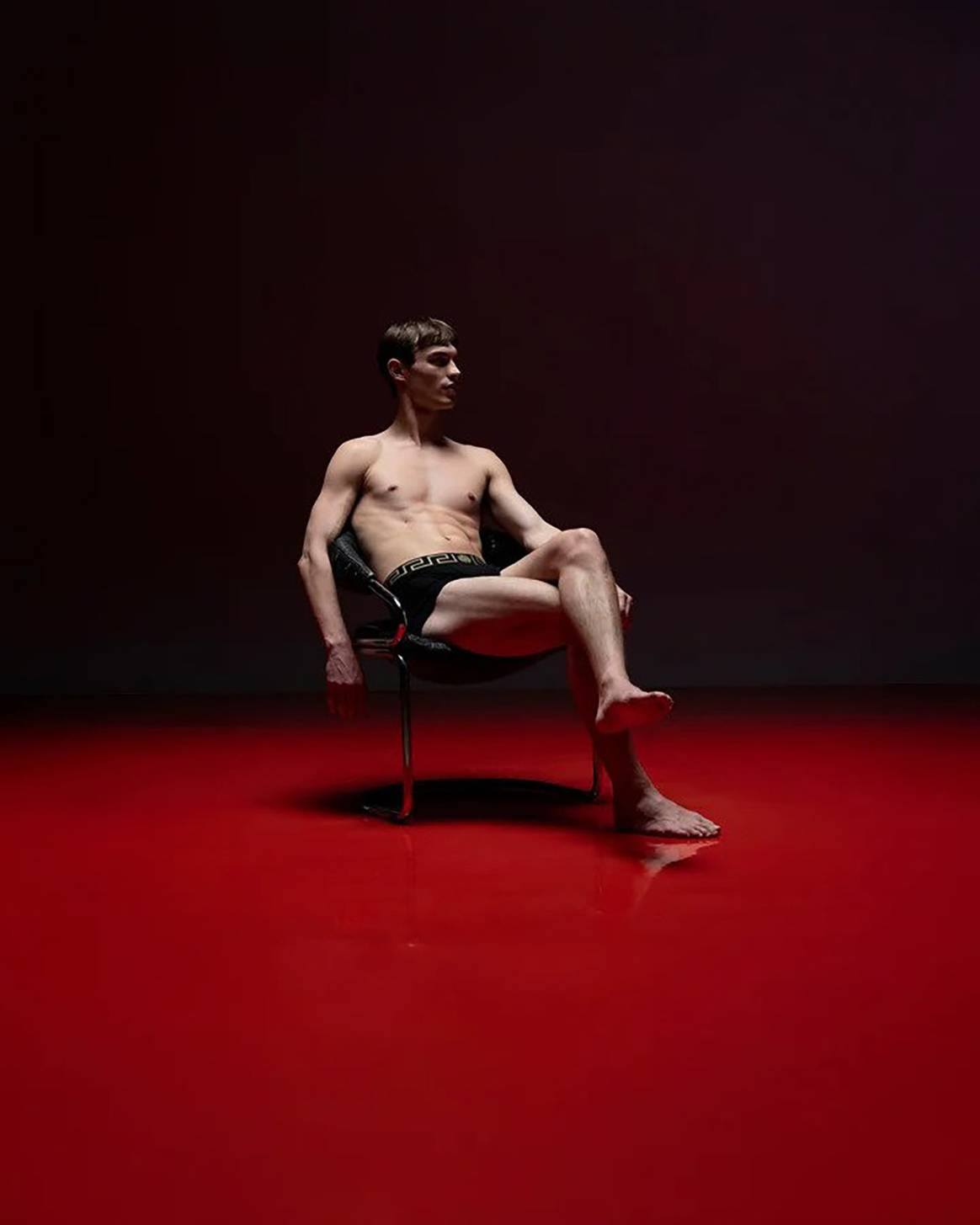 Photo Credits: Versace, colección masculina para la temporada Otoño/Invierno 2022/2023 FW22. Versace, página oficial.