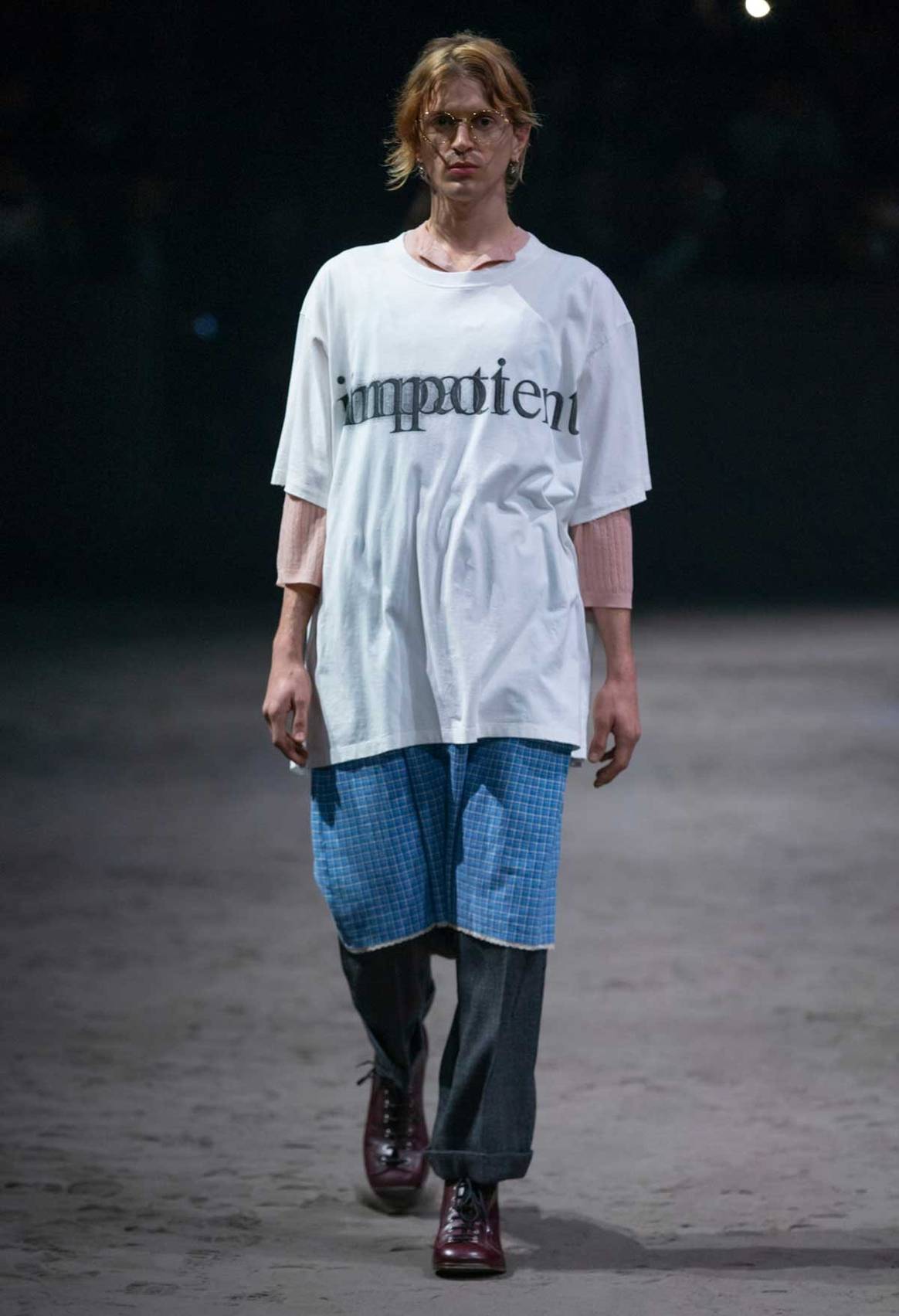 Gucci sacude Milán liberando al hombre de su “masculinidad tóxica”