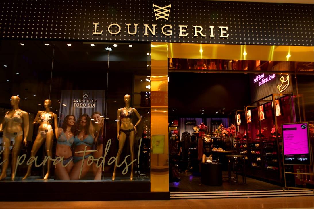 Loungerie Litoral Plaza