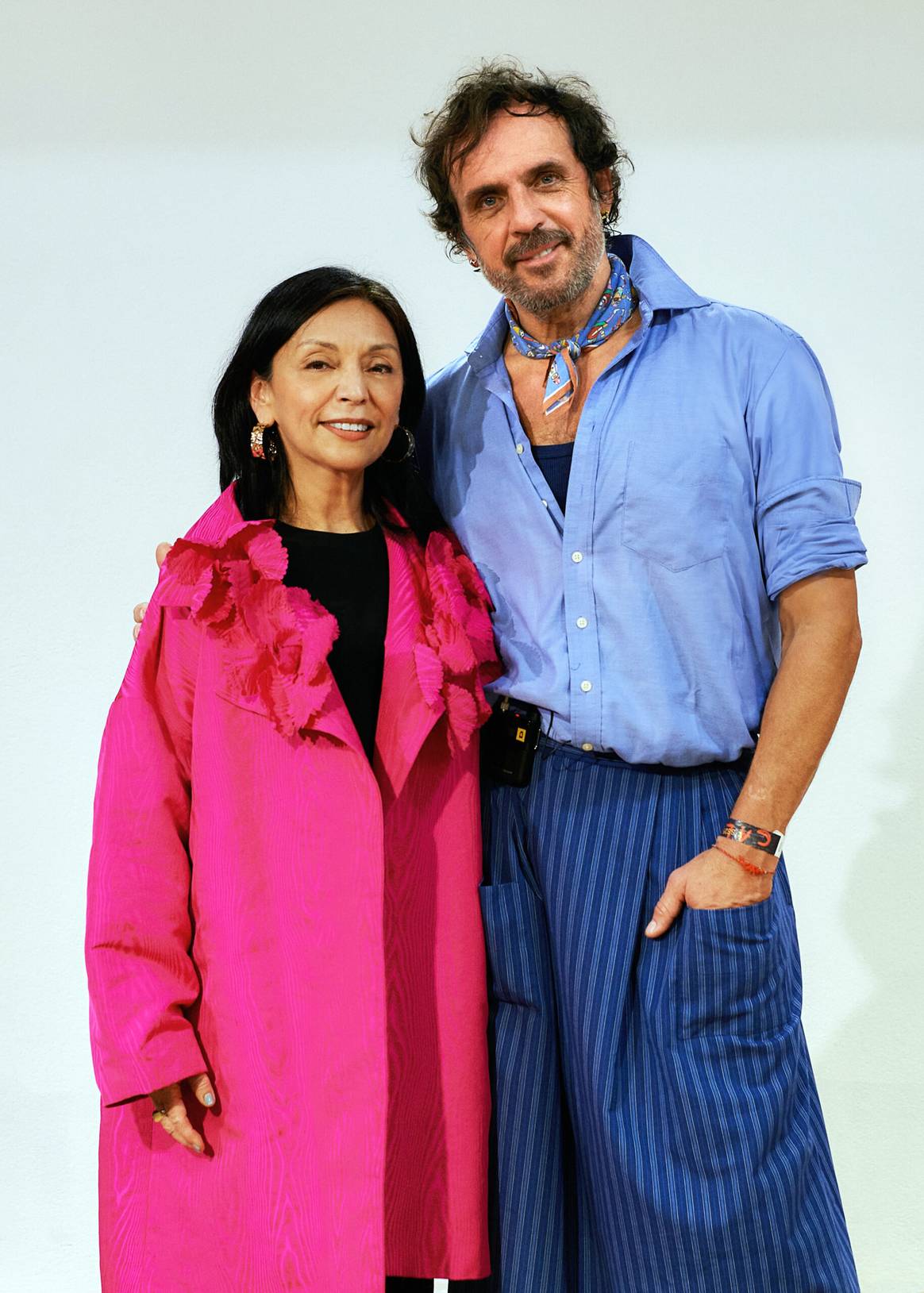 Albasarí Caro con Andreas Kronthaler, Director Creativo de Vivienne Westwood.