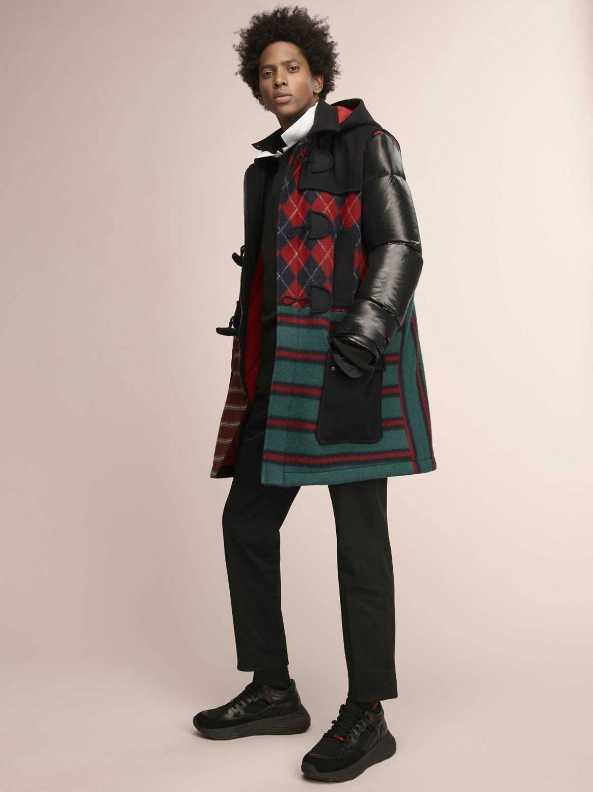 En images : le vestiaire américain célébré dans la collection hivernale de Tommy Hilfiger