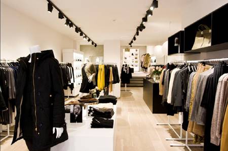 Shop-in-shops voor Filippa K in Bijenkorf