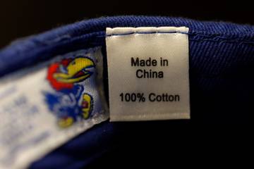 Le cœur industriel de la Chine fébrile face aux taxes de Trump 