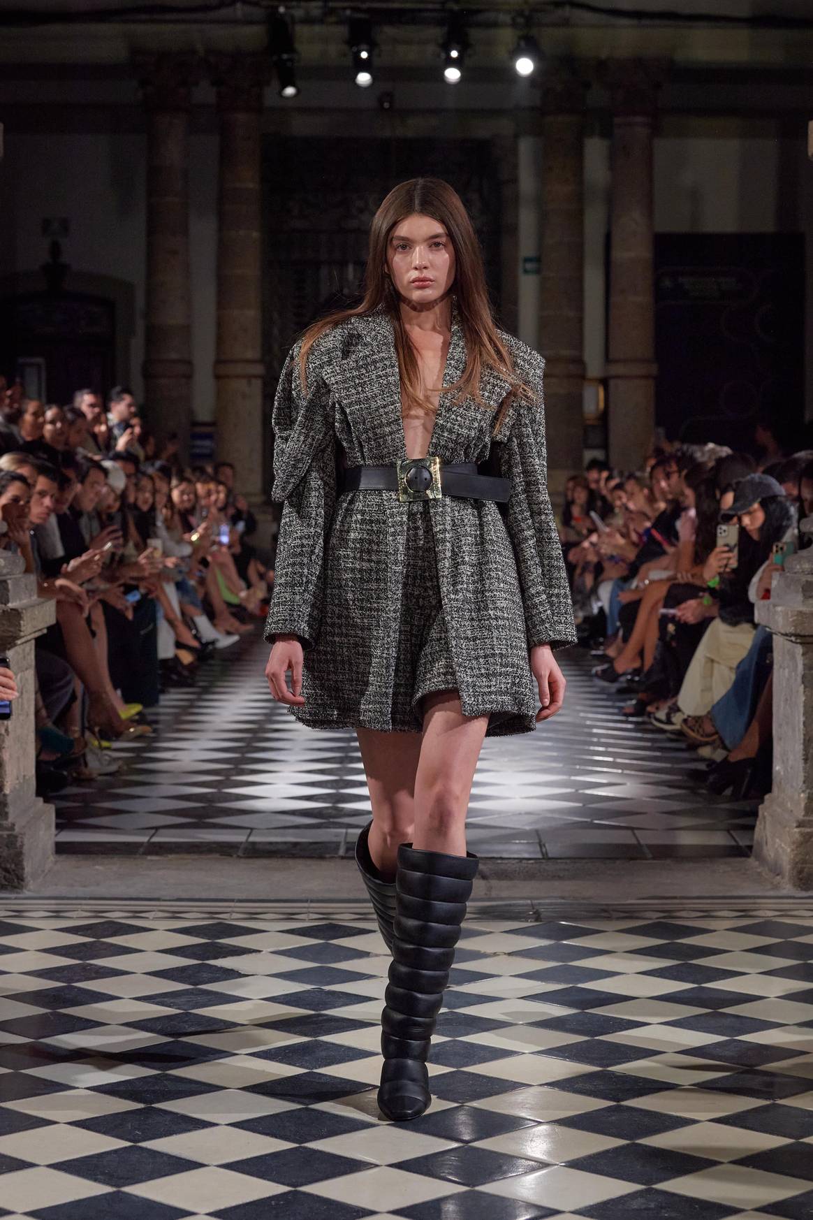 Las botas fueron una constante en sus looks