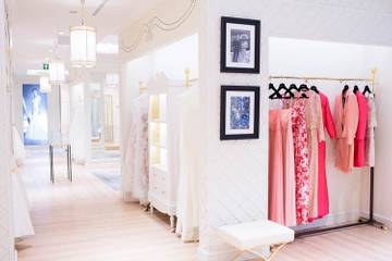 Pronovias abre su primera flagship store en Berlín 