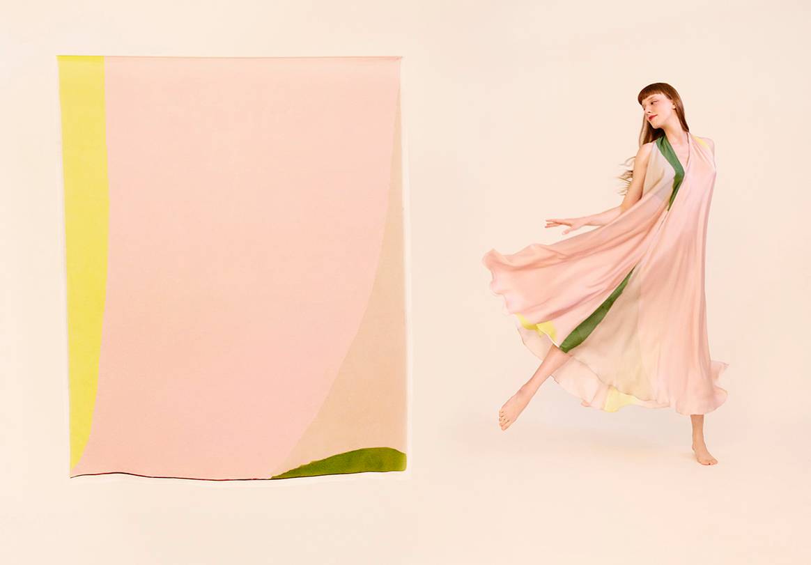 Colección cápsula “Estoy hecha un cuadro” de la línea “Art Dresses” de Sybilla, desarrollada por la diseñadora junto a la pintora Elvira Amor.