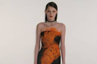 Vidéo: La collection AH21 de 16Arlington à LFW