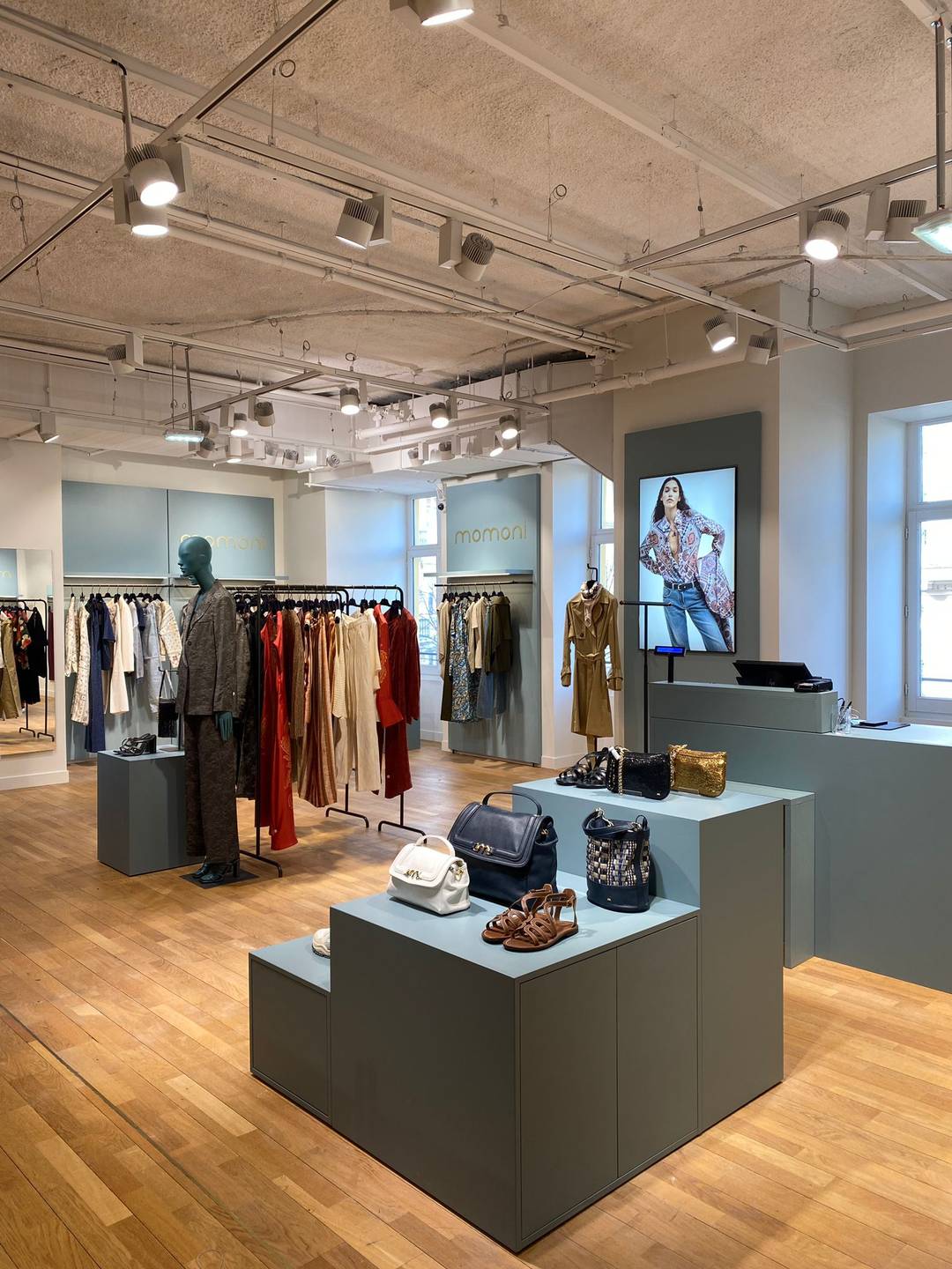 Un corner del marchio presso Galeries Lafayette di Nizza