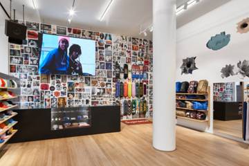 Supreme opens first store in Milan