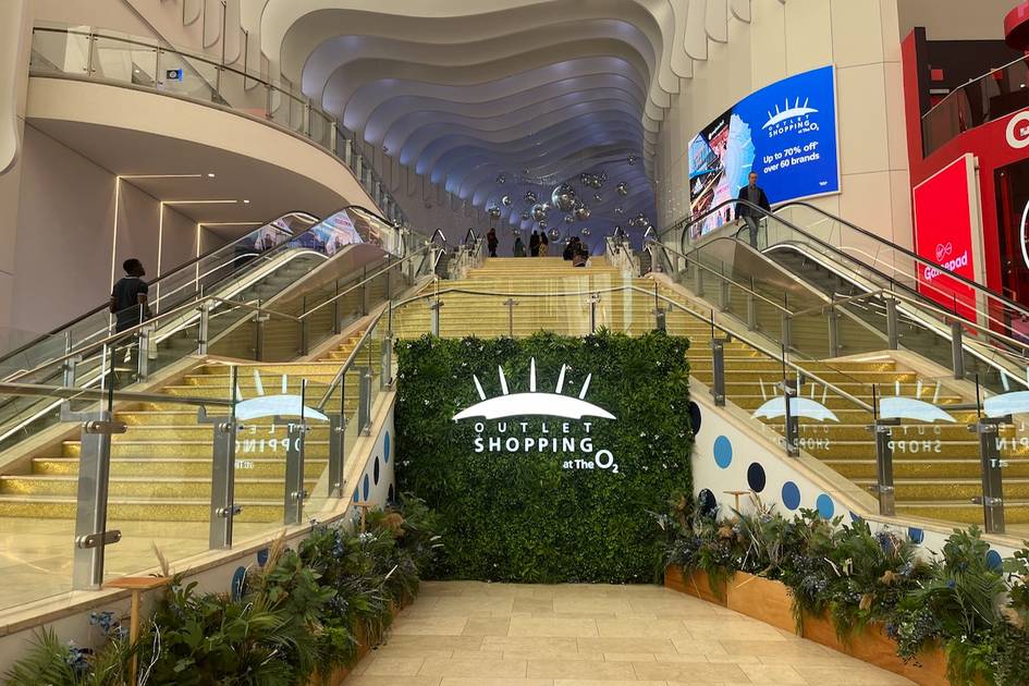 o2 arena nike outlet