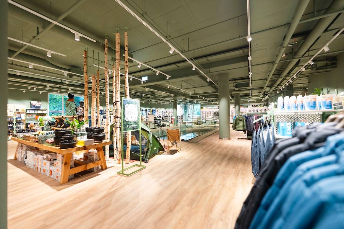 Blick in den neuen Store von Globetrotter in Münster