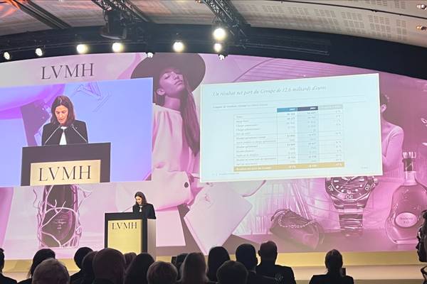 Aperte le candidature per il premio Lvmh 2026 per giovani stilisti