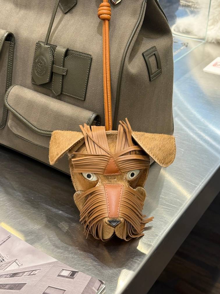 Detalhe de peça Ryzi